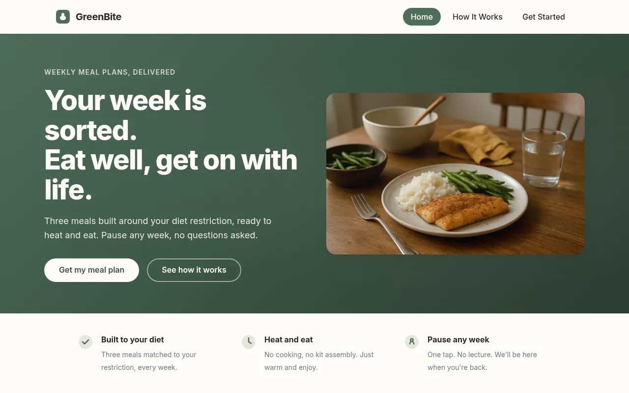 Le site web de GreenBite créé par Hatchio AI, sur un écran d’ordinateur et sur un téléphone